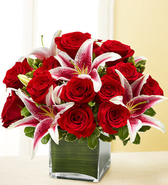 Roses and Lilium in Vase